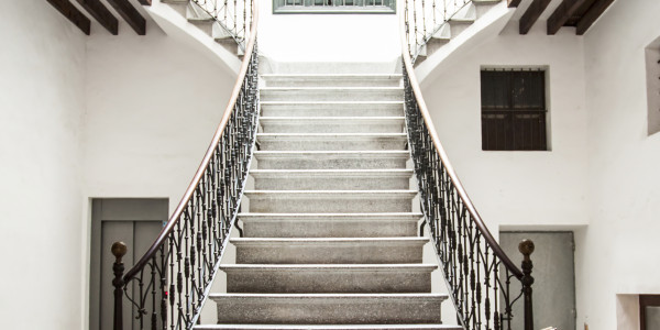 Rehabilitación y Restauración de Fachadas Los Montesinos · Pintado de Escaleras, Patios Interiores, Patios de Luces, Ascensores